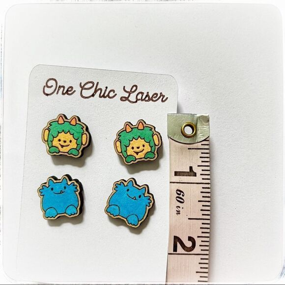 Cute monster stud earrings. - Picture 2 of 2
